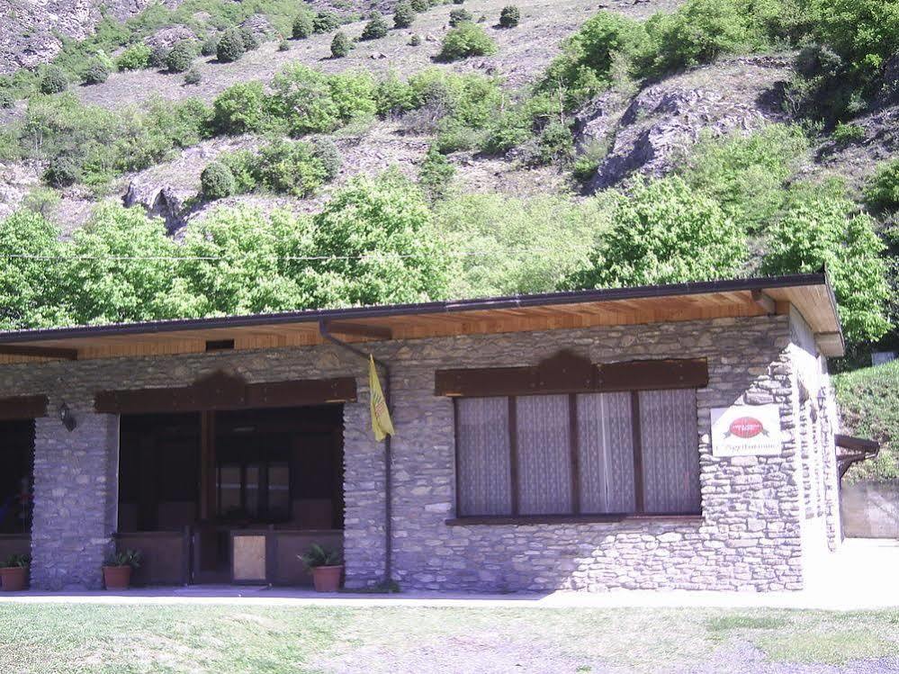 Agriturismo San Giuliano Dei Fratelli Giai Susa Kültér fotó
