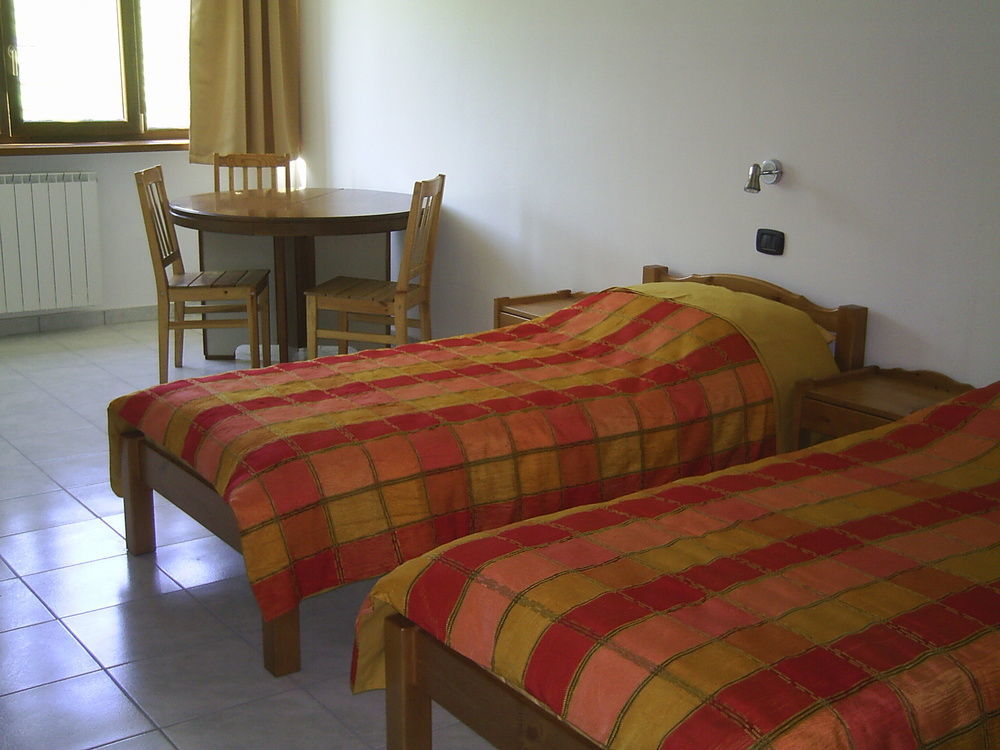 Agriturismo San Giuliano Dei Fratelli Giai Susa Kültér fotó