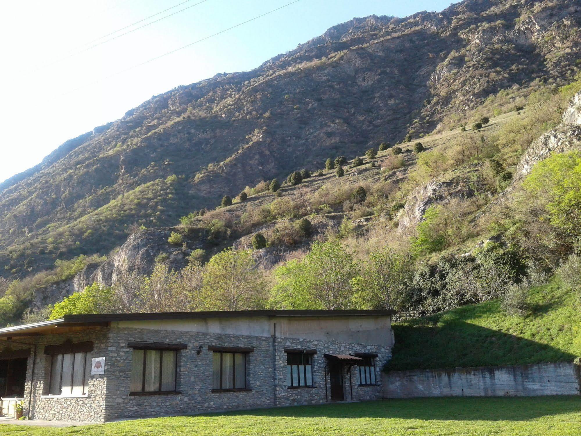 Agriturismo San Giuliano Dei Fratelli Giai Susa Kültér fotó